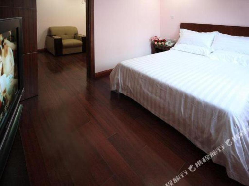 Shijia Inn On The Bund Shanghai Exterior photo
